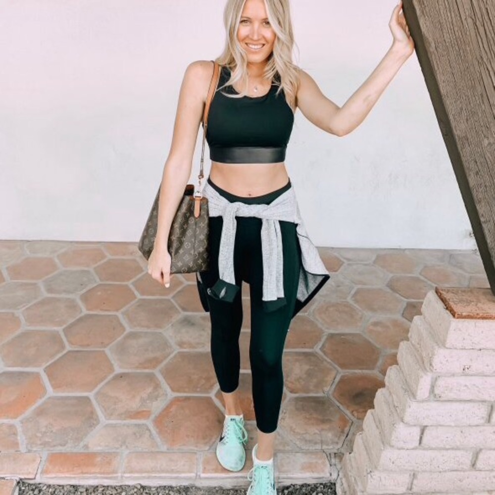 Fabletics High-Waisted PowerHold 7/8 Legging L NWT